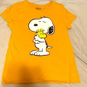 Snoopy Peanuts short sleeve T, good condition, Medium